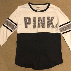 3 quarter sleeve shirt